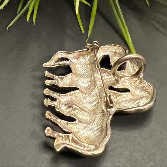 2 in 1 Vintage Three Horse Silver Tone Brooch Pin Pendant - Picture 3 of 5